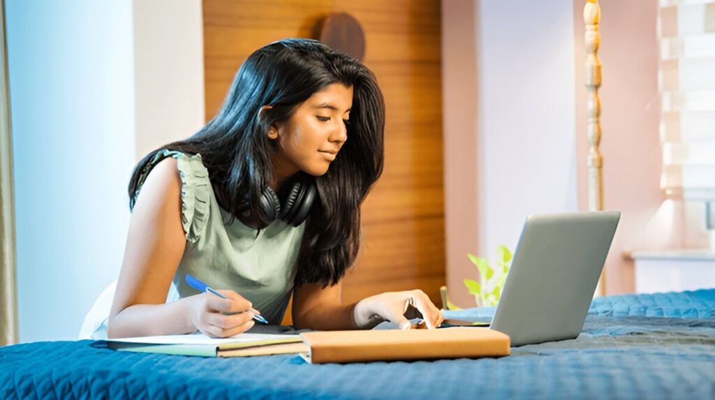 Before You Enroll: 10 Tips for Online MA Distance Learning